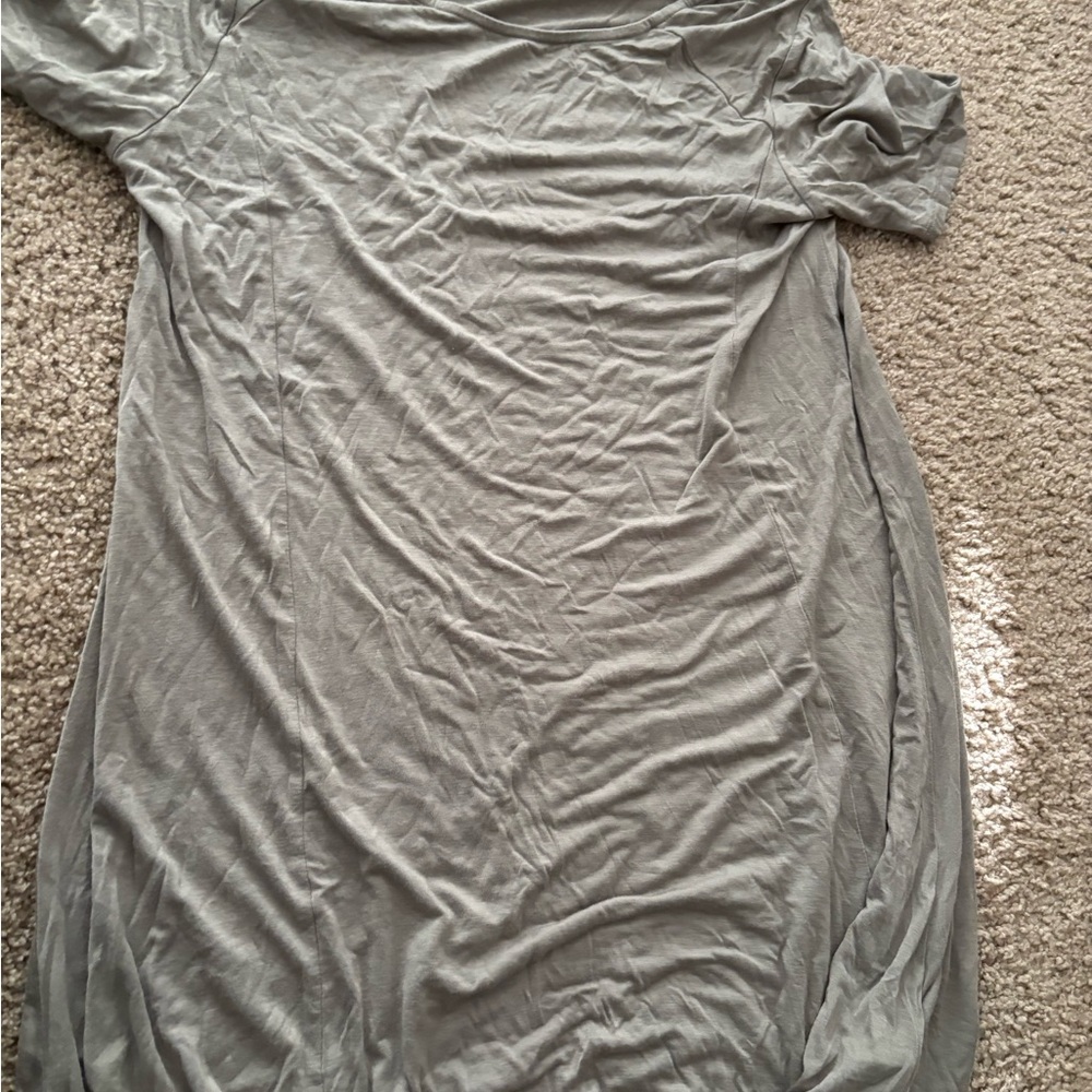 Brandy Melville Light Gray Top
